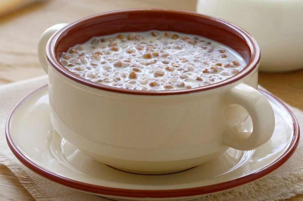 Trigo mouro con kefir